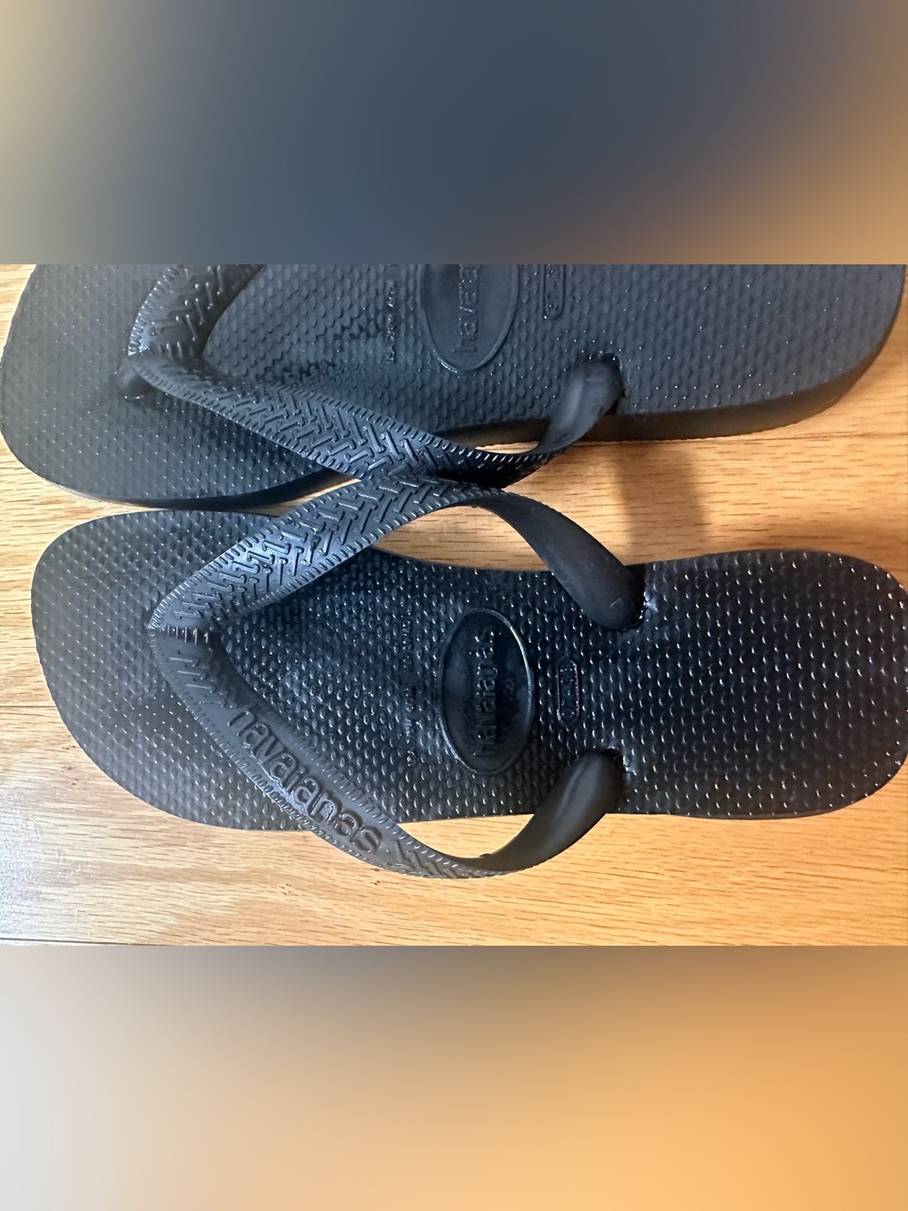 Havaianas women’s Flip Flop Sandals - Classic Thong Style